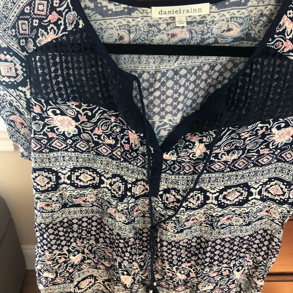 Daniel Rainn blouse